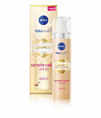 Nivea Luminous 630 getinte dagcreme SPF20