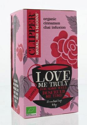 Clipper Love me truly bio