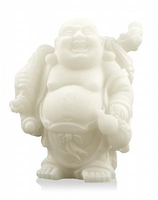 ONBEKEND \ MERKLOOS Sneeuwkwarts boeddhabeeld met knapzak 9cm