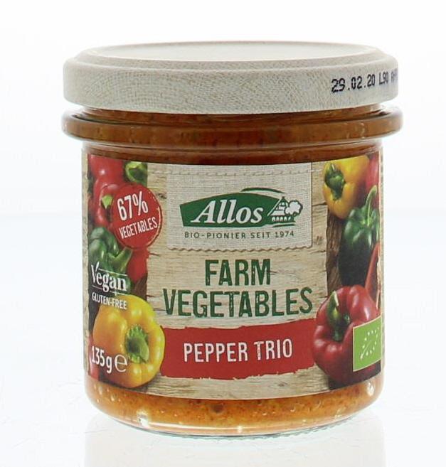 Farm vegetables pepper trio bio