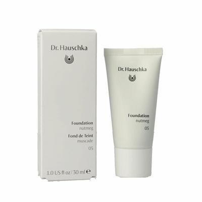 Hauschka Foundation 05 nutmeg